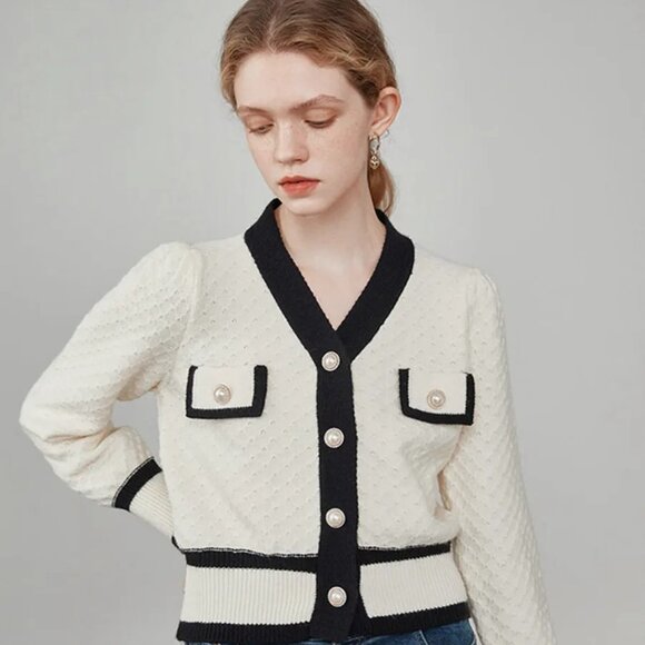 Beautiful French Inspired Black And White Cardigan - Picture 1 of 12